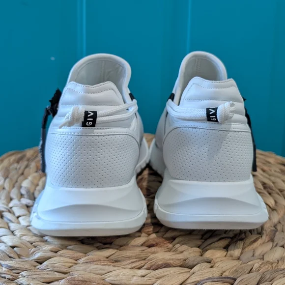 Givenchy Spectre Runner Zip Calf Leather Sneakers - Picture 7 of 14